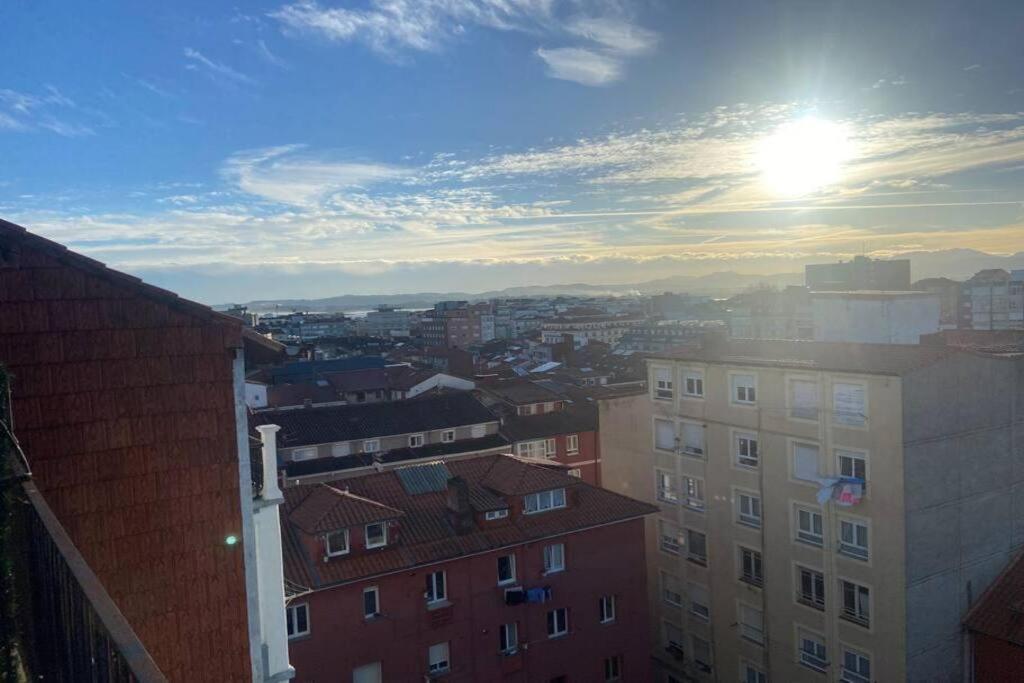 Apartamento Acogedor Loft Con Vistas A La Ciudad Santander Exterior foto